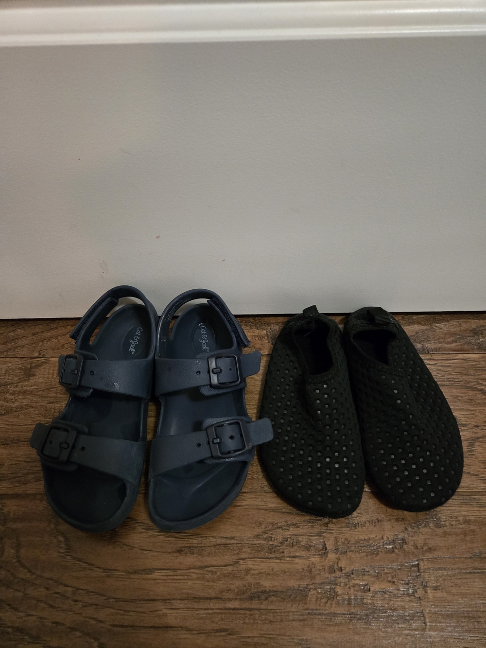 Cat & Jack Navy Buckle Sandals with Black Slip-On Water Shoes